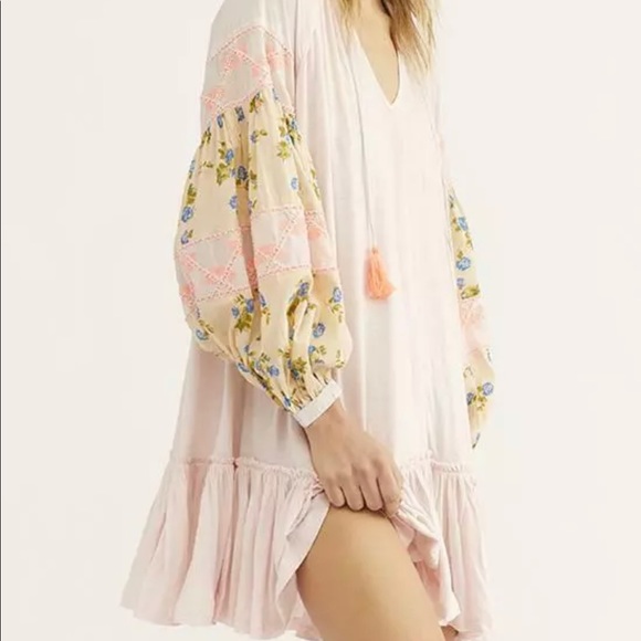 Free People Dresses & Skirts - Free People - Light Pink Floral Mist mixes dress